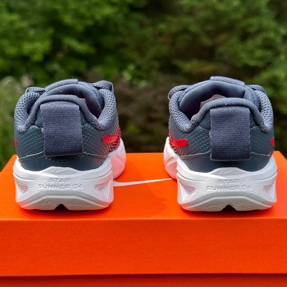 Nike Baby Toddler Unisex Navy Star Runner 4 NN Low Casual Sneaker 4C 5C NEW